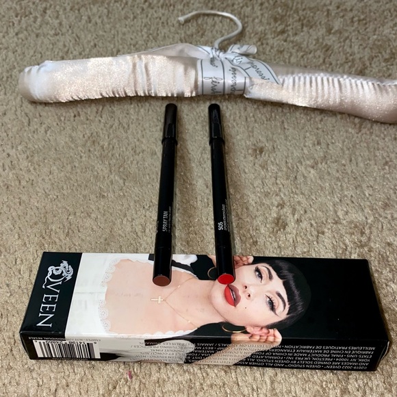 💲5 | 2 Lip Liner Duo - Picture 7 of 8